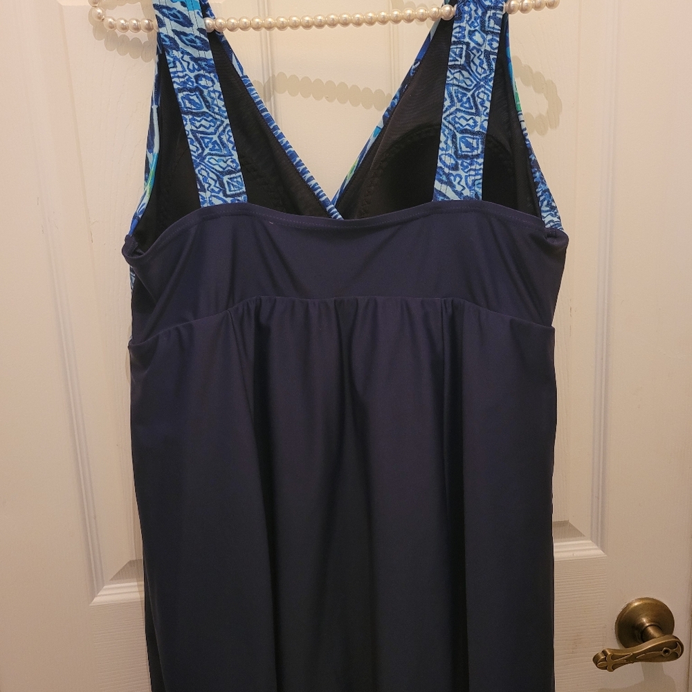 Malibu vintage style one piece plus size women's swimsuit - Picture 6 of 9